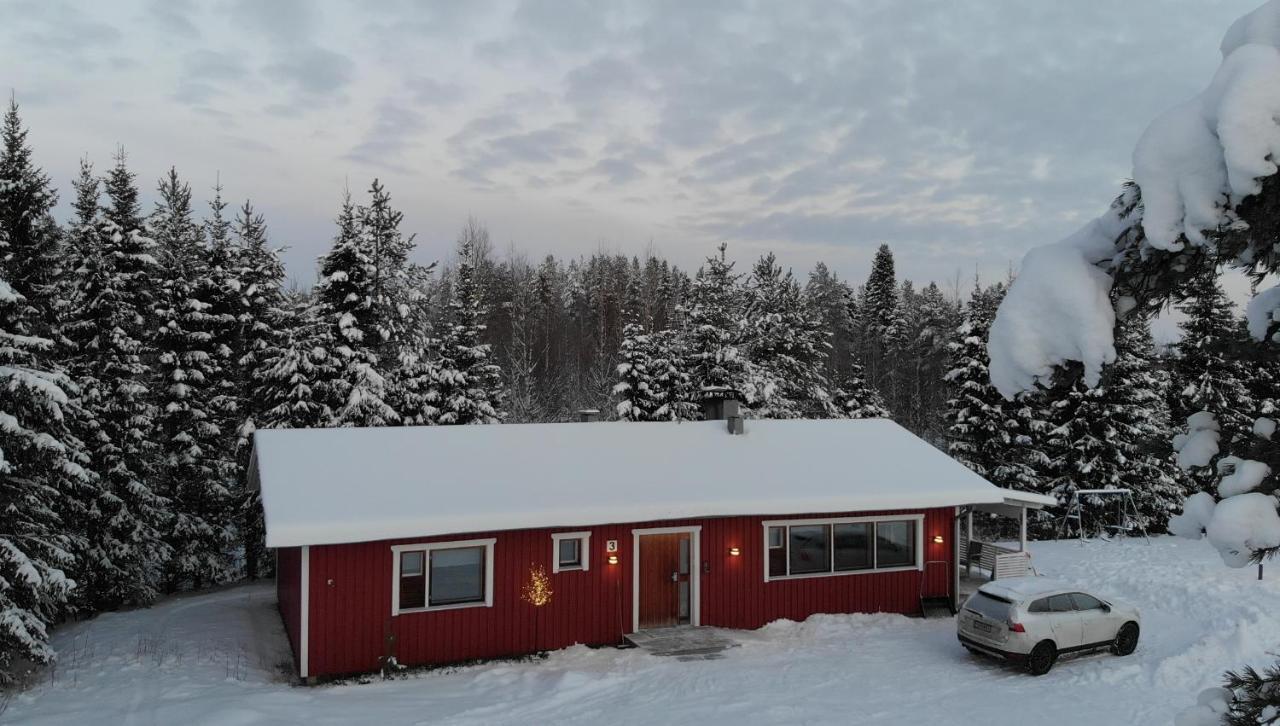 Ahosen Lomamoekit Villa Vikajarvi ภายนอก รูปภาพ