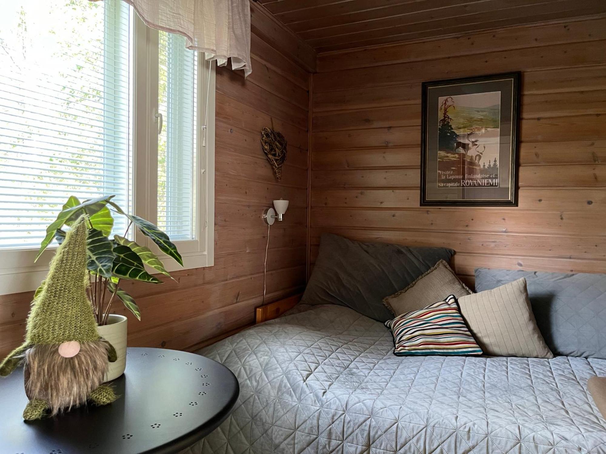 Ahosen Lomamoekit Villa Vikajarvi ภายนอก รูปภาพ