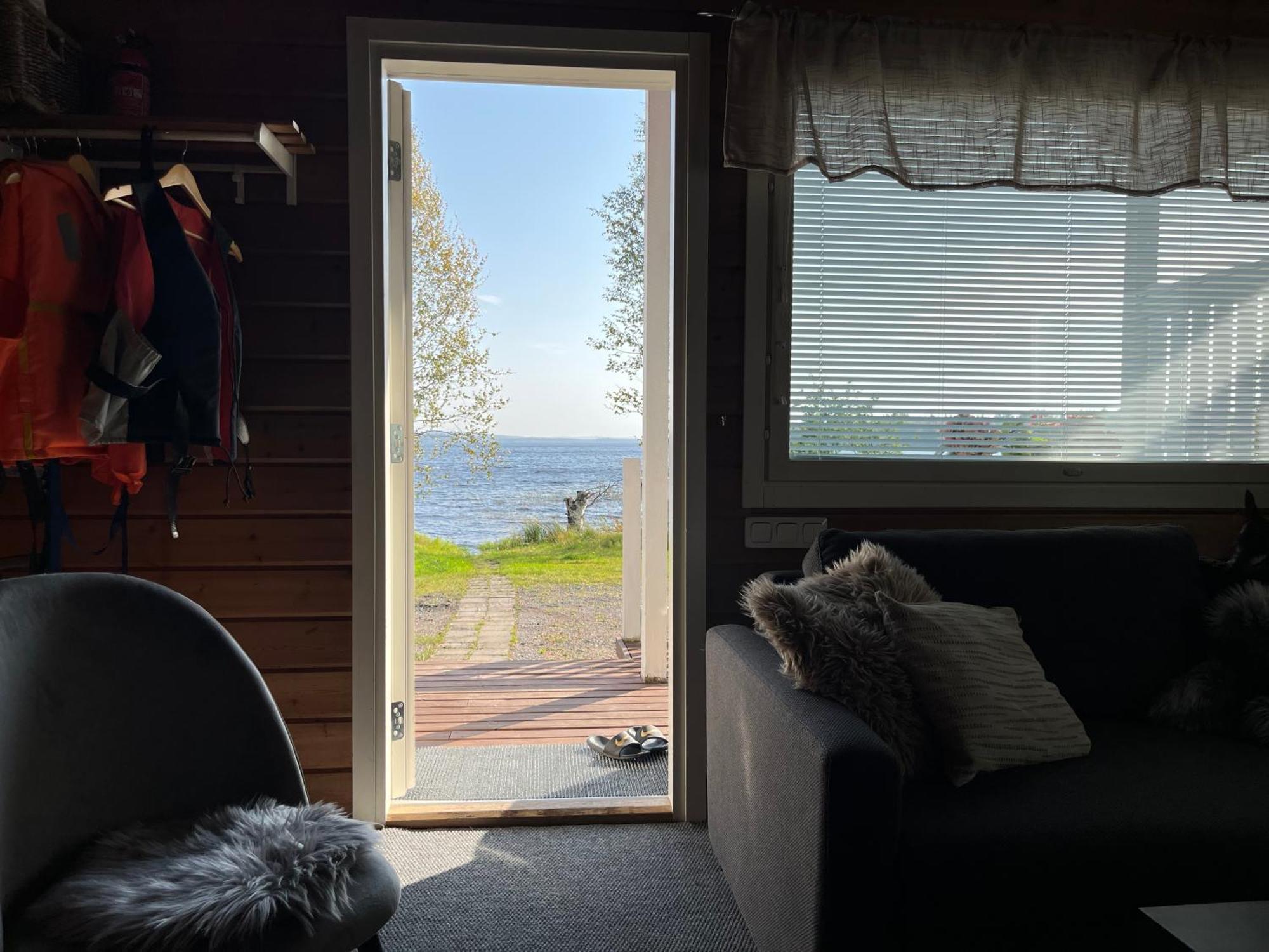 Ahosen Lomamoekit Villa Vikajarvi ภายนอก รูปภาพ