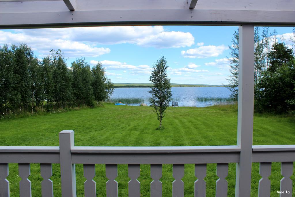 Ahosen Lomamoekit Villa Vikajarvi ภายนอก รูปภาพ