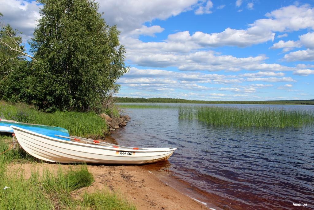 Ahosen Lomamoekit Villa Vikajarvi ภายนอก รูปภาพ
