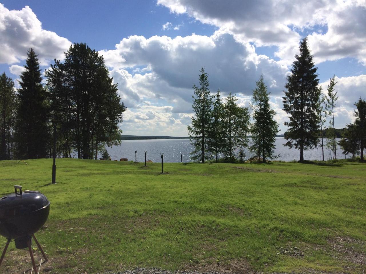 Ahosen Lomamoekit Villa Vikajarvi ภายนอก รูปภาพ